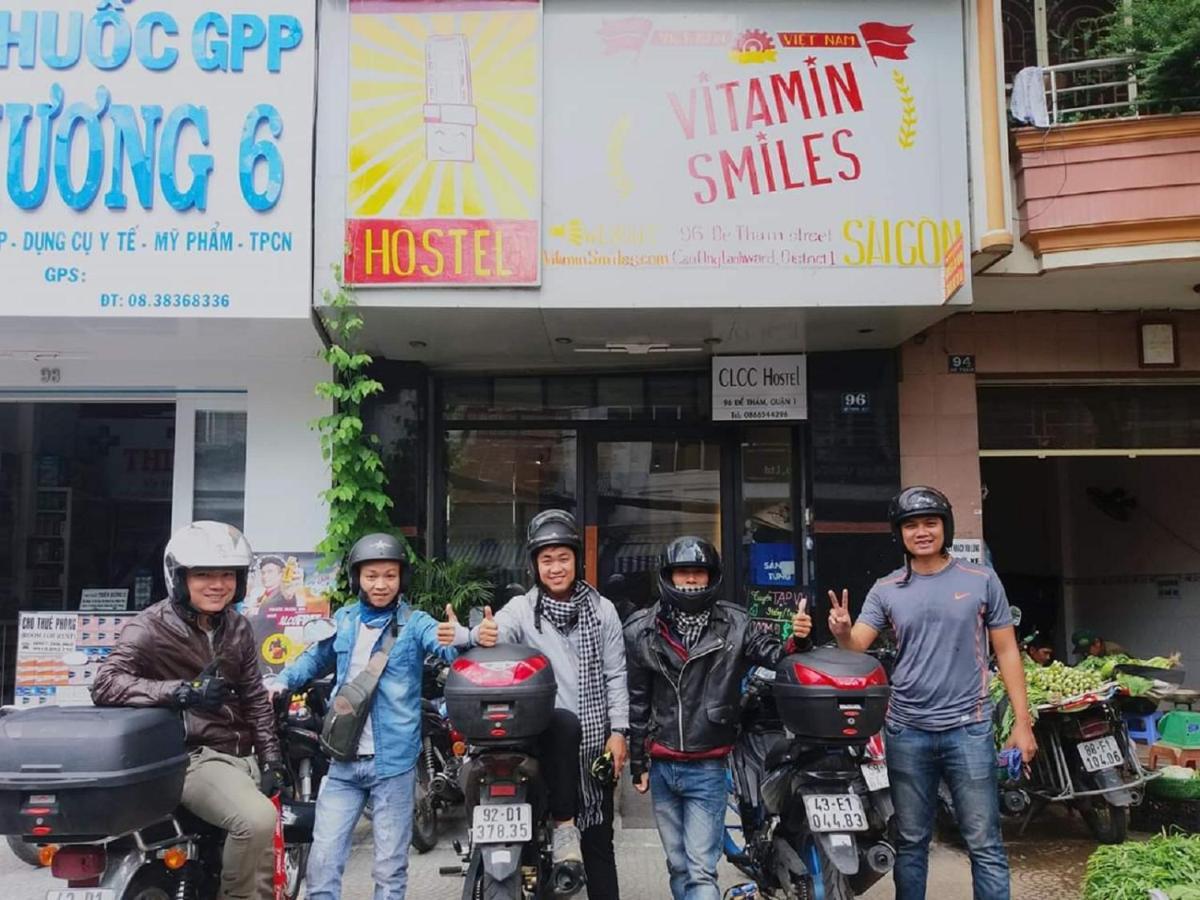 הו צ'י מין סיטי The Art - Vitamin Smiles Hostel מראה חיצוני תמונה